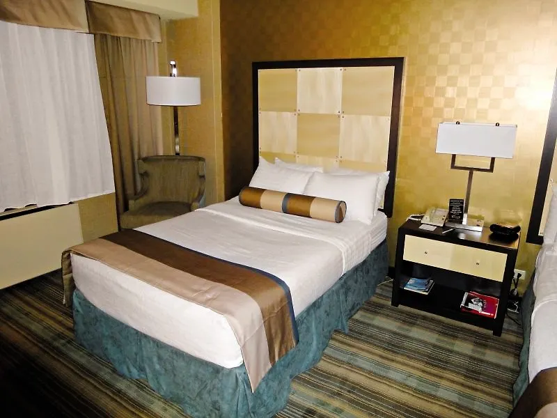 ניו יורק The Watson Hotel